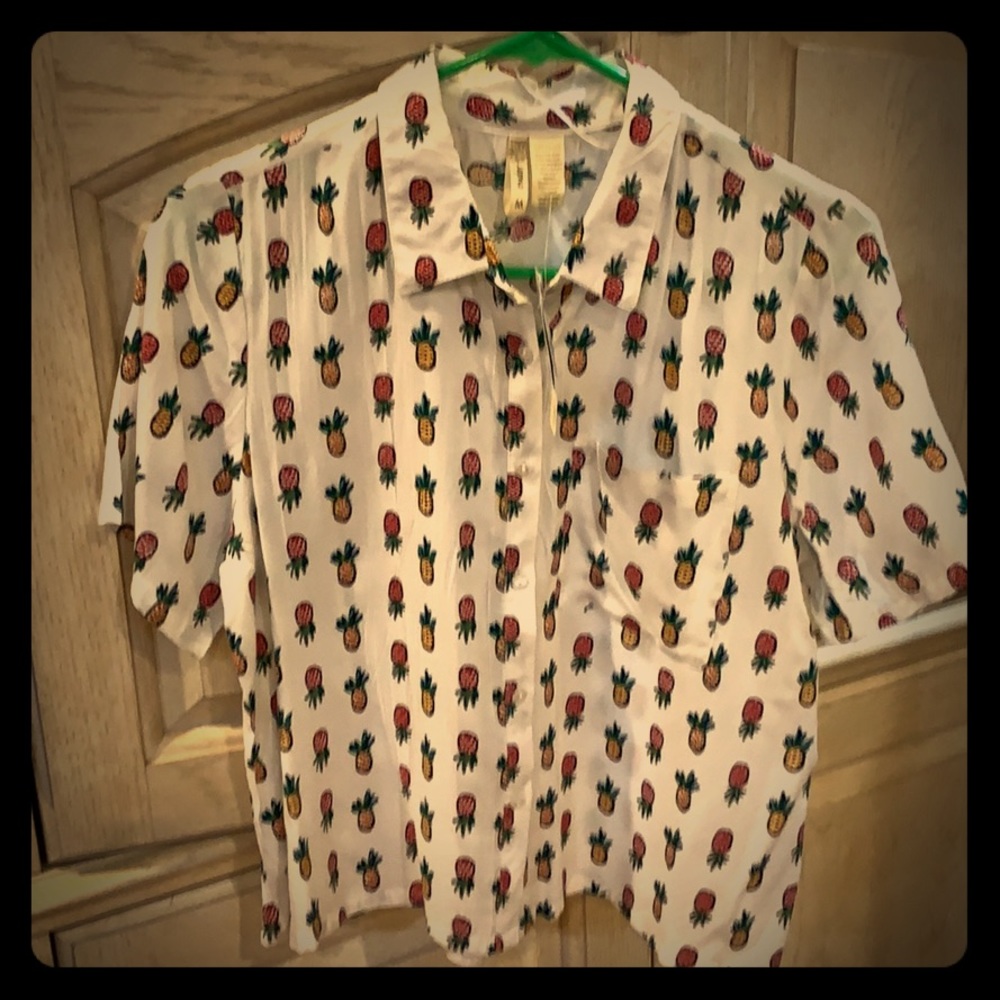 NWT Japna white button down shirt with pineapples.